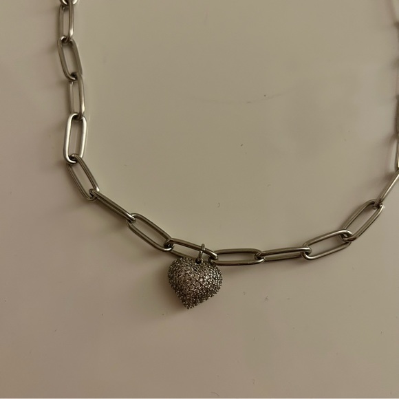 Choker - Picture 2 of 2